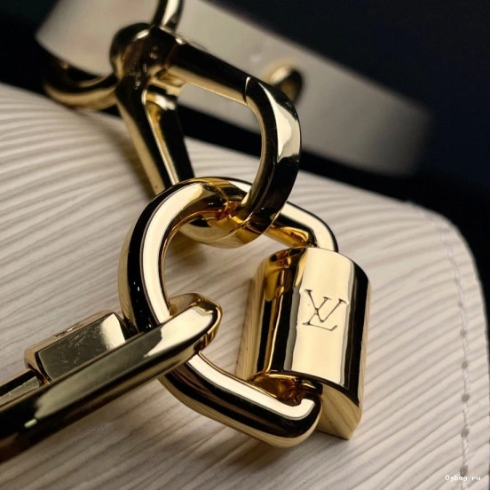 LOUIS TWIST MM VUITTON 0822